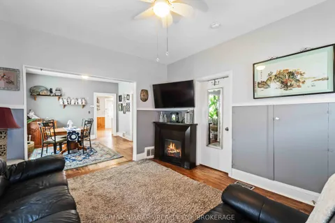4670 Huron Street, Niagara Falls, ON L2E 2H8
