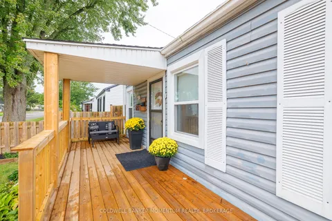 6151 CADHAM Street, Niagara Falls, ON L2G 3A3