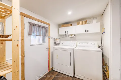 6151 CADHAM Street, Niagara Falls, ON L2G 3A3