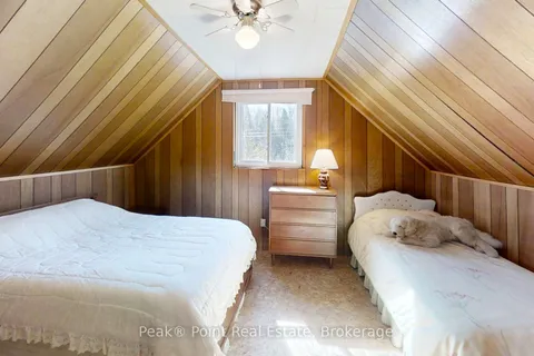 3 Lakeside Place, South Bruce Peninsula, ON N0H 2G0