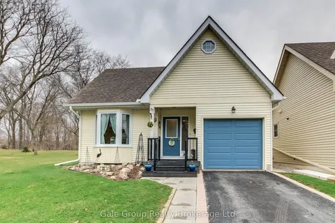 35 Seres Drive, Tillsonburg, ON N4G 5E9