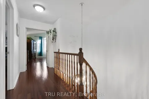 18 Gannet Street, Overbrook - Castleheights and Area, ON K1K 4T7