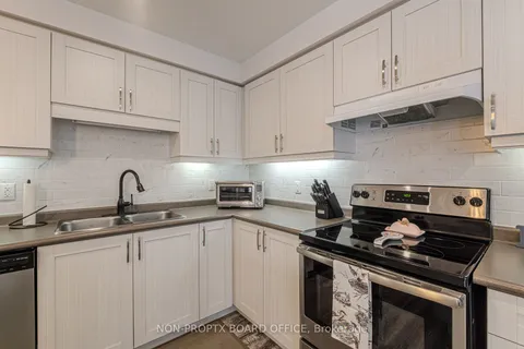 36 Basswood Road, Norfolk, ON N3Y 0E1