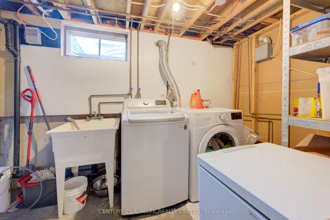 78 Manley Crescent, Thorold, ON L2V 4K3