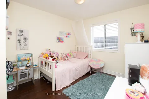 1310 Michael Circle, London, ON N5V 0B8