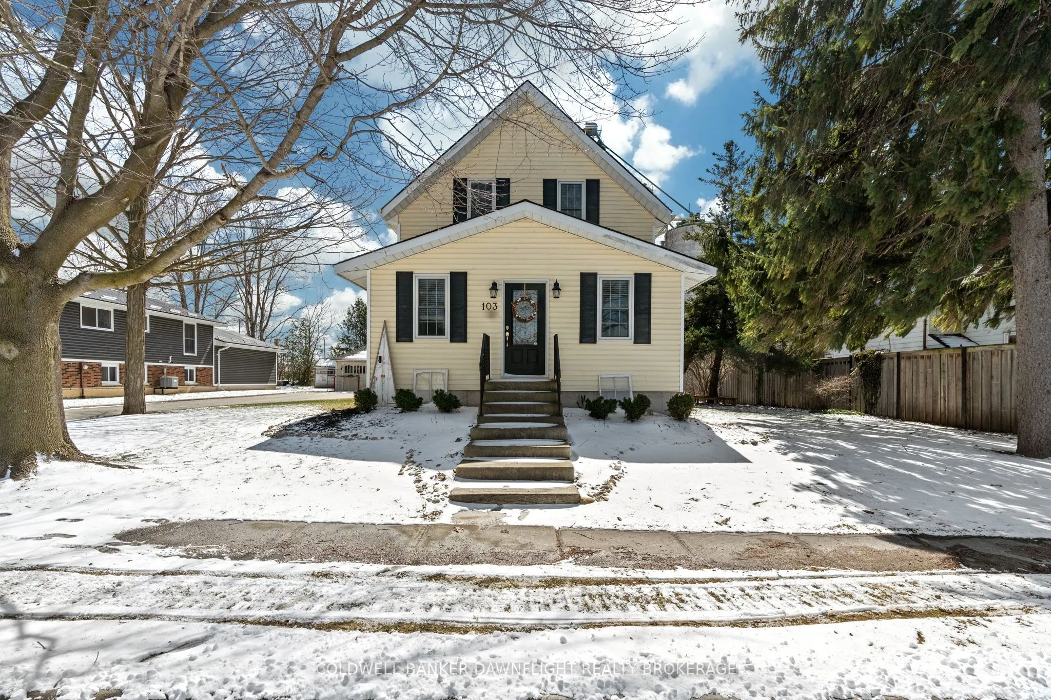 103 Richmond Street, Bluewater, ON N0M 1X0