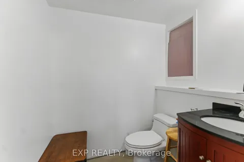 5214 Rosedale Drive, Niagara Falls, ON L2E 1R8