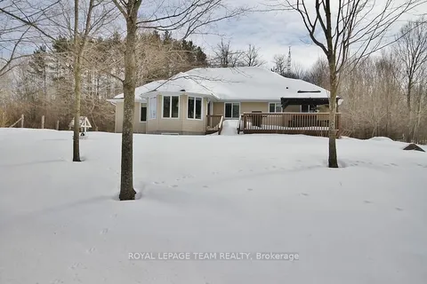 988 River Road, North Grenville, ON K0G 1J0