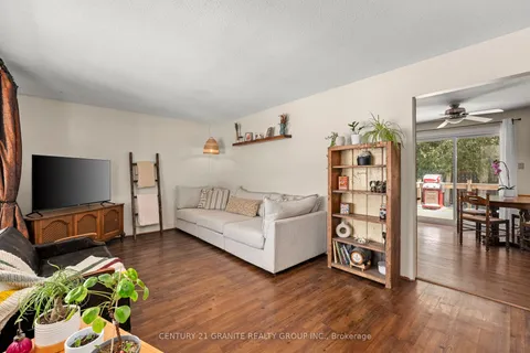 1767 Redwood Drive, Peterborough West, ON K9K 1L7