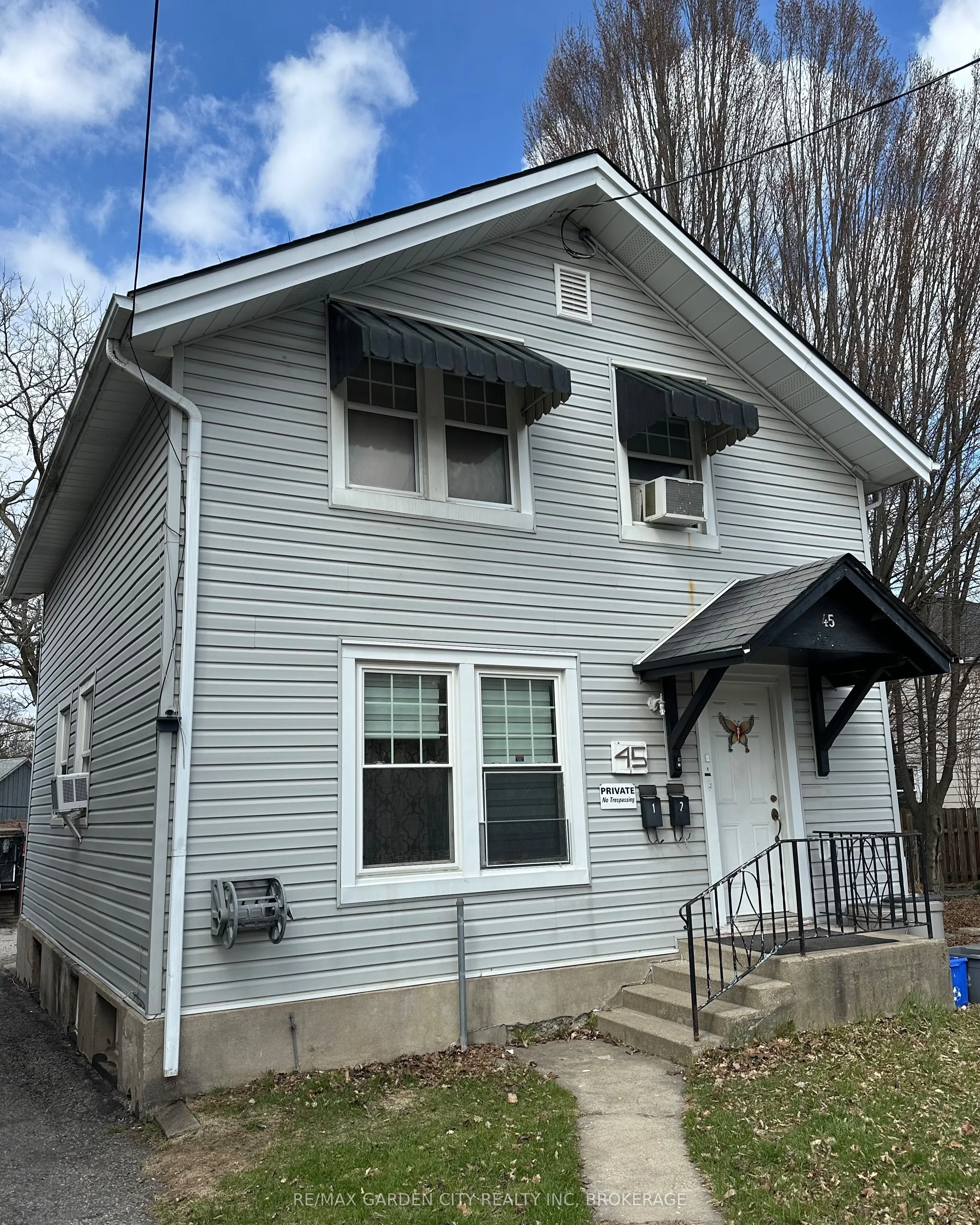 45 Lake Street, St. Catharines, ON L2R 5W9