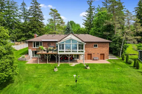 360 FIFE Avenue, Smith-Ennismore-Lakefield, ON K9J 6X3