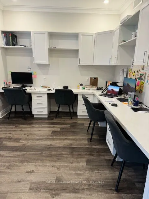 220 Collingwood Street, Kingston, ON K7L 3X8