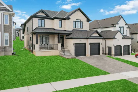 1899 Boardwalk Way, London South, ON N6K 0A5