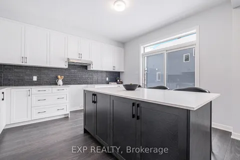 205 Parsnip Mews, Stittsville - Munster - Richmond, ON K0A 2Z0