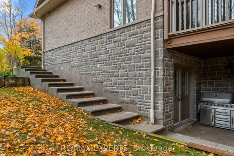 431 Manley Crescent, South Bruce Peninsula, ON N0H 2G0