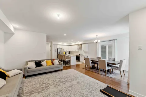 354 Monticello Avenue, Kanata, ON K2S 2S6