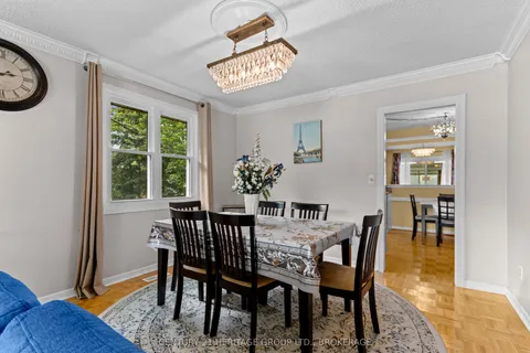 785 Allum Avenue, Kingston, ON K7M 7A3