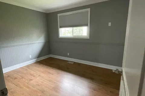 124 Calderwood Drive, Kingston, ON K7M 6M3