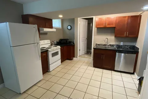124 Calderwood Drive, Kingston, ON K7M 6M3