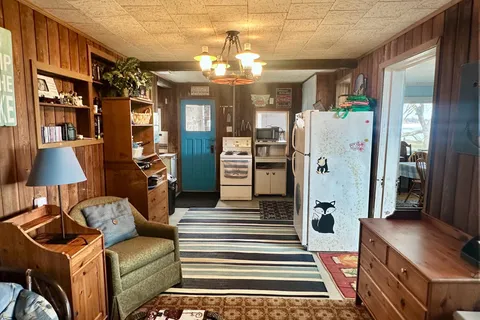 11273 Harbourview Road, Wainfleet, ON L3K 5V4