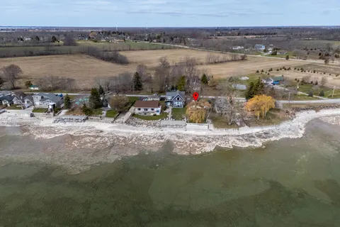 11273 Harbourview Road, Wainfleet, ON L3K 5V4