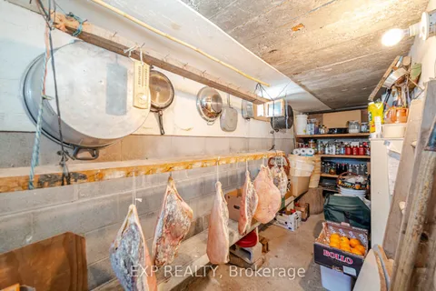 1243 Highway 5 West Highway, Hamilton, ON L9H 5E1