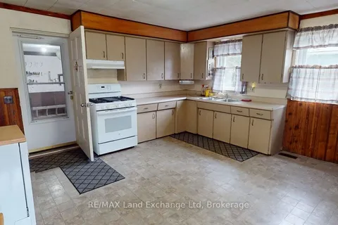 208 Edward Street, North Huron, ON N0G 2W0