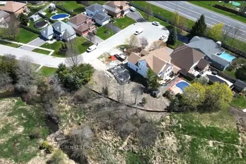 931 Malvern Terrace, Kingston, ON K7P 2Y6