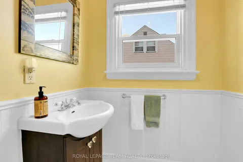 450 DOMINION Street, Renfrew, ON K7V 1H6