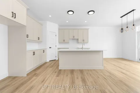 6008 Ottawa Street, Stittsville - Munster - Richmond, ON K0A 2Z0