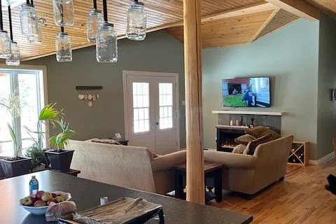 1694 Siberia Road, Madawaska Valley, ON K0J 1B0