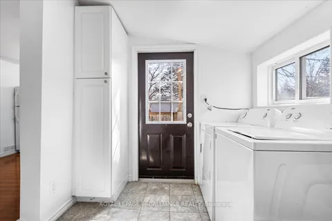 102 Wallbridge Crescent, Belleville, ON K8P 1Z4