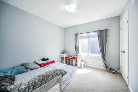 28 Mclaughlin Street, Welland, ON L3B 0H5