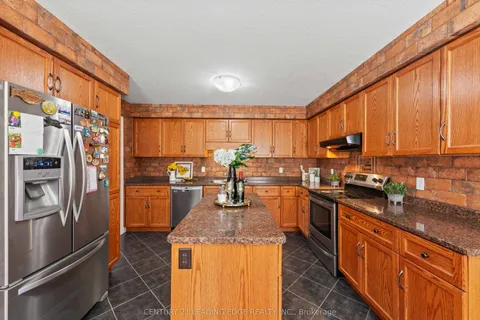 47 OAKES Crescent, Guelph, ON N1E 0J6
