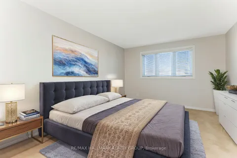 496 Harrowsmith Way, Orleans - Cumberland and Area, ON K4A 2Y9