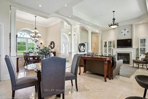 9893 Dickenson Road, Hamilton, ON L0R 1W0