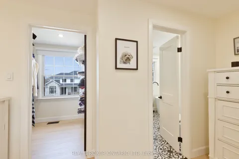 196 Wychwood Park, ON N6G 1R9