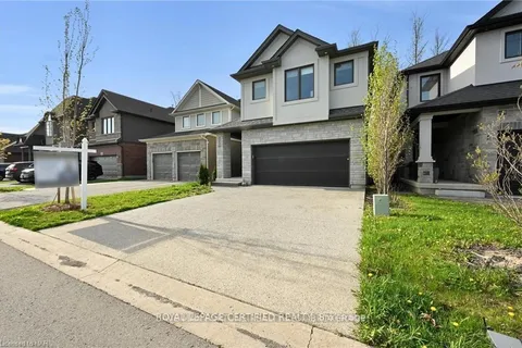 7230 Lionshead Avenue, Niagara Falls, ON L2G 0A6