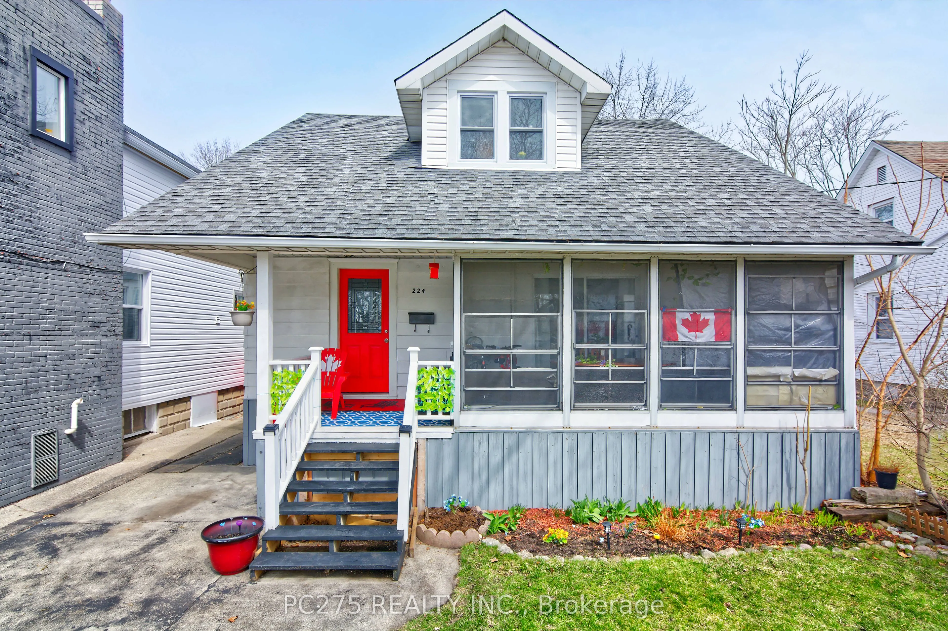 224 Maxwell Street, Sarnia, ON N7T 5C4
