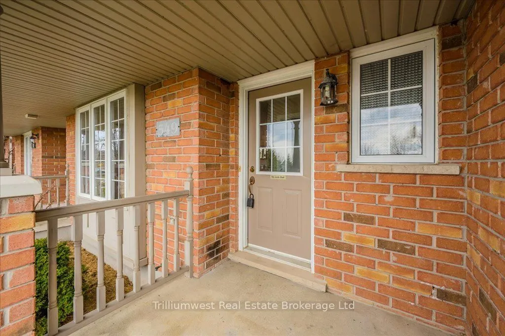 549 Victoria Road, Guelph, ON N1E 7M3