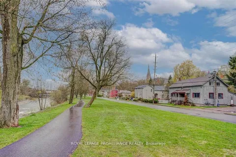90-92 Cavan Street, Port Hope, ON L1A 3B7