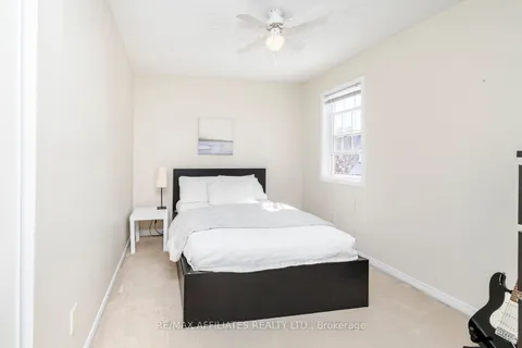 145 Redcliff Avenue, Barrhaven, ON K2J 5J7