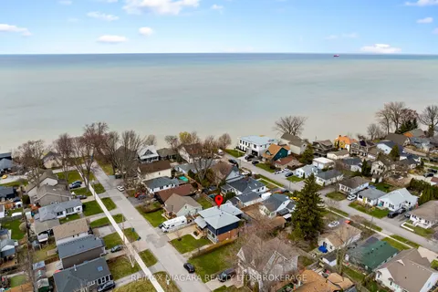 18 Shelley Avenue, St. Catharines, ON L2N 5L5