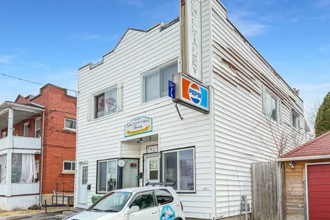 703-705 First Street, Cornwall, ON K6H 1M3