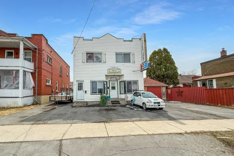 703-705 First Street, Cornwall, ON K6H 1M3