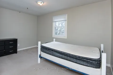 571 Sandra Crescent, Chatham-Kent, ON N8A 2C8