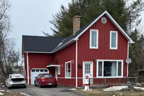 181 Dill Street, Bracebridge, ON P1L 1E6