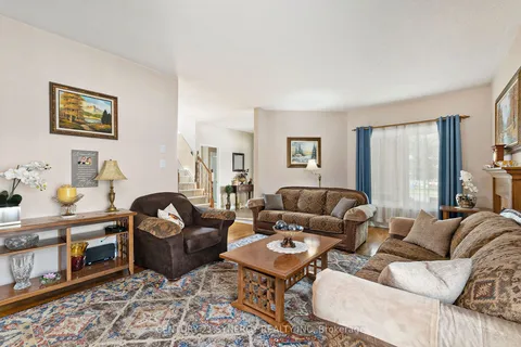 235 STATION Boulevard, Alta Vista and Area, ON K1G 6L8