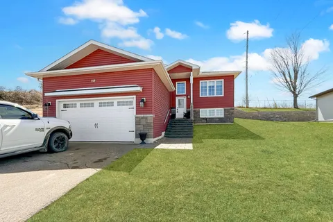 148 Haramis Drive, Renfrew, ON K7V 4M8