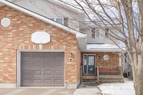9 Verona Drive, Arnprior, ON K7S 0C4